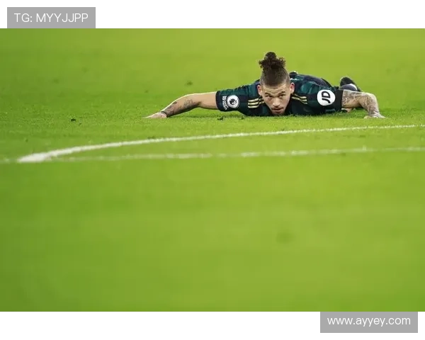 足球明星在赛场上的尴尬瞬间大盘点让人忍俊不禁的搞笑时刻回顾